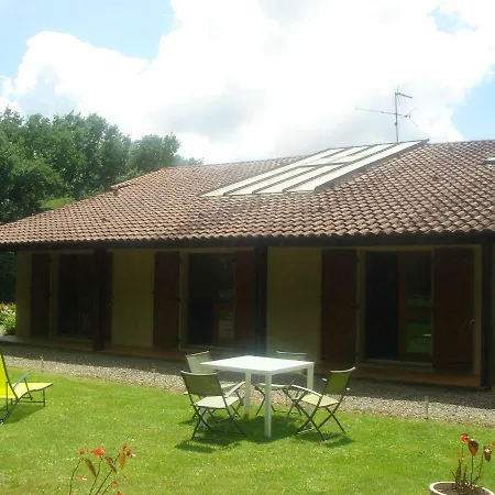 Les Hortensias Bed and breakfast 2*